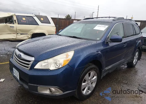 2010 Subaru Outback 2.5I Premium z USA, uszkodzony, nr VIN 4S4BRBCC7A3369949